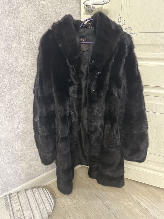 Продается норковая шуба