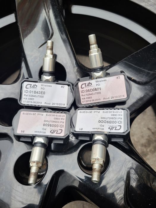 Сензори/датчици/ за налягането в гумите за KIA SEED