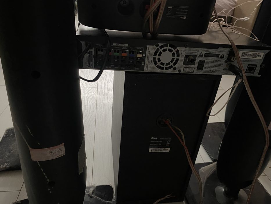 Sistem audio/video 5.1 LG
