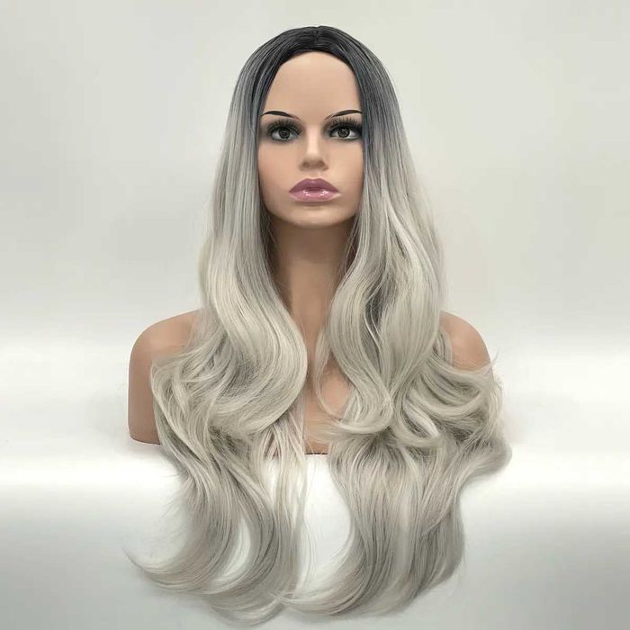 Парти хелоуин сребристо руса перука с тъмни корени на път