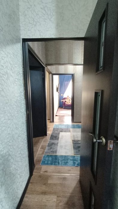 Продам 3х ком. кв. в 8мкр дом 18