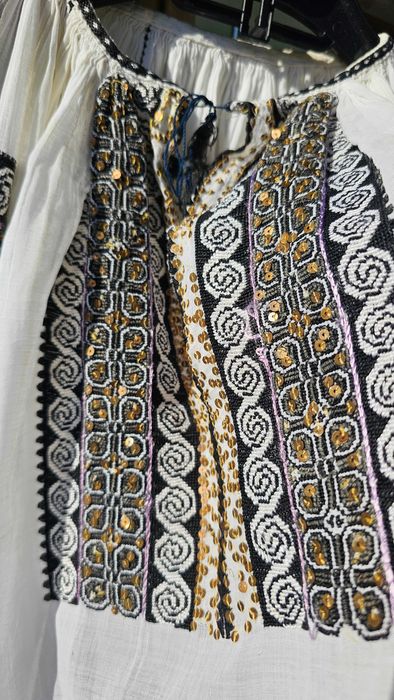 Costum traditional de Gorj
