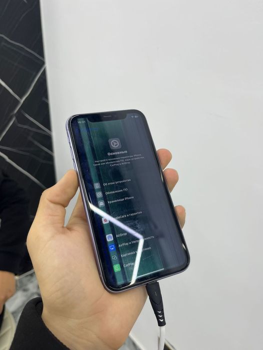 Айфон 11 128 гиг 74акб