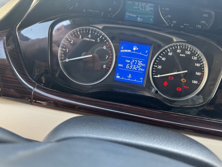 Changan bende sotladi prapani bor 65 tali moshin 1 qo'l