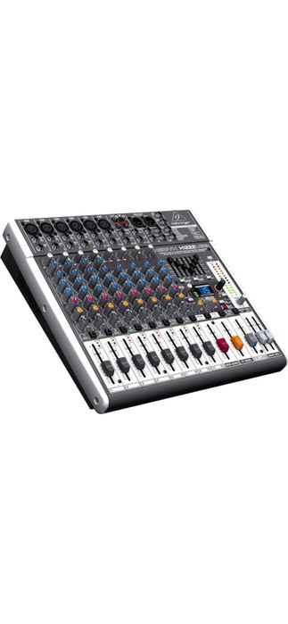 Mixer audio, Behringer, USB NOU
