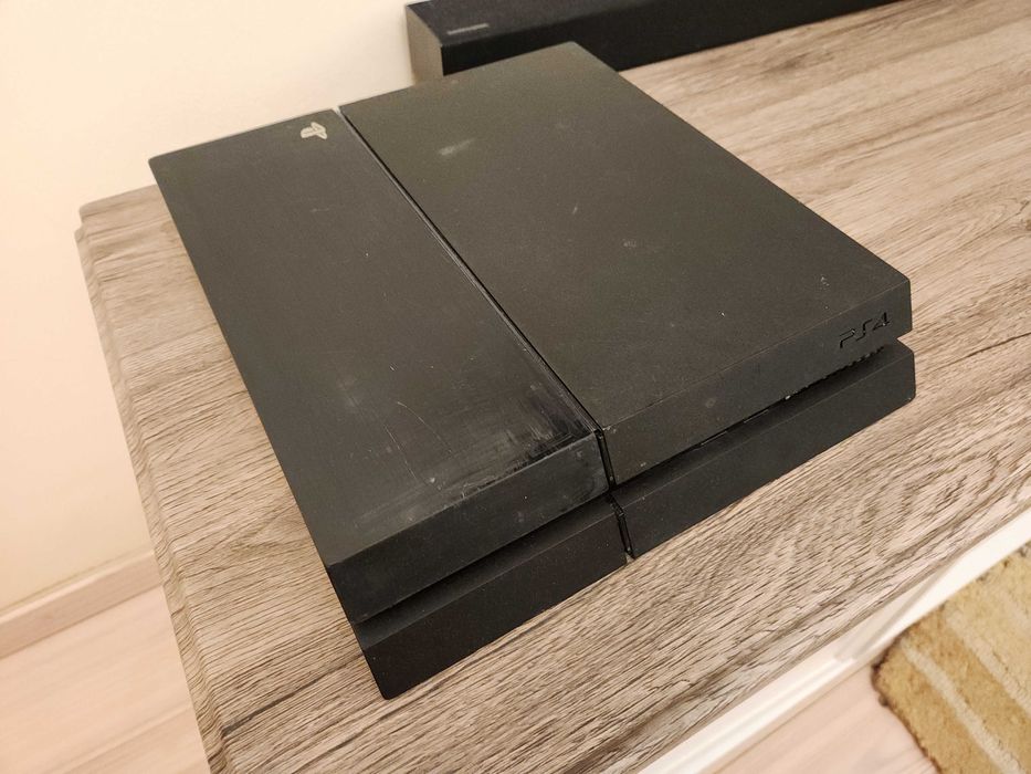 PlayStation 4 (PS4) 1TB - Complet functional, soft modabil (v12.00)