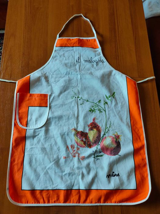 Тъкана и домакинска престилки