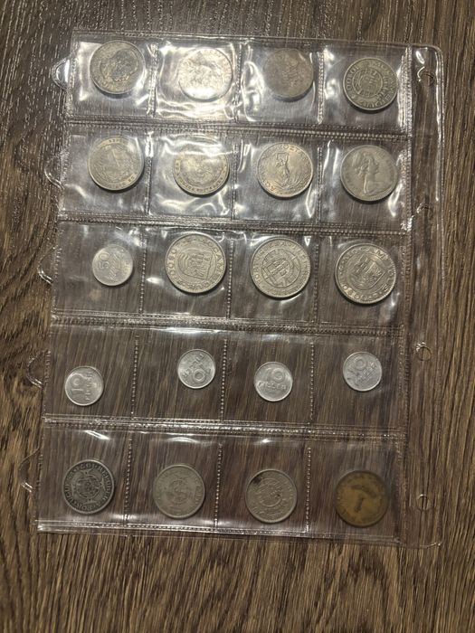 Монети, Coins.