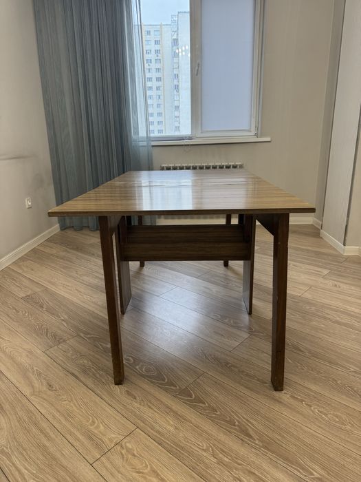 Продается стол трансформер