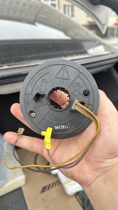 Продам Шлейф руля на мерс 210