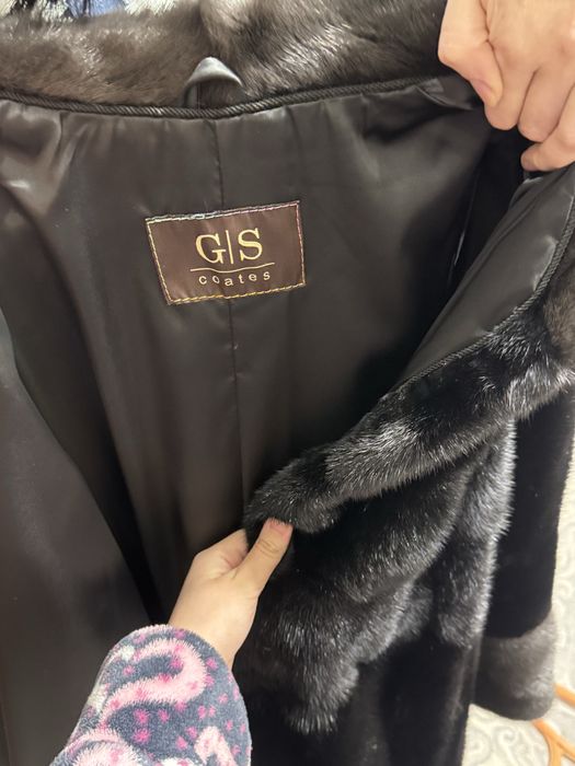 Норковая шуба (новая)