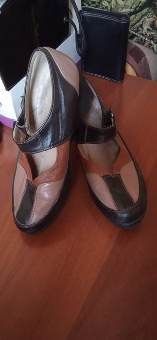 Туфли женские осенние на сплошной платформе,застёжки на липучках,Белые