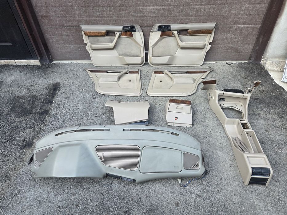 Обшивки рест на BMW e34