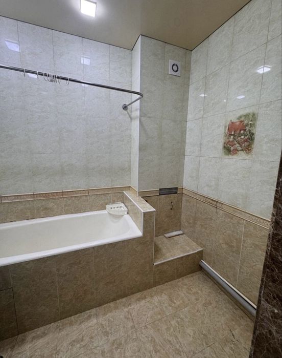 Код 886  Продам 3/4/4 ком квартиру куйлюк массив 4