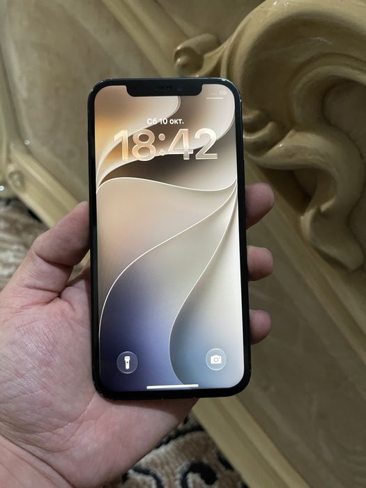 В продаже Айфон 12/128Gb