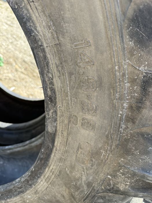 14,9r28 petlas tractor