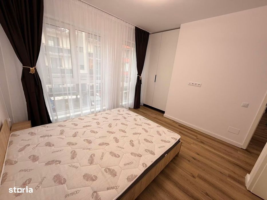 Apartament 3 camere semidecomandat zona Sesu de sus