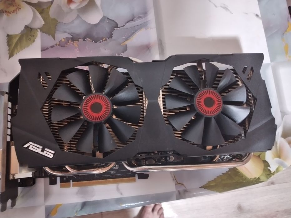 GTX 980 4GB 256BIT в идеальном состояний