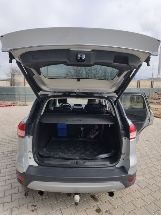 Ford Kuga 2013 | 4x4 permanent | Keyless | Cameră | Pilot | 2 chei