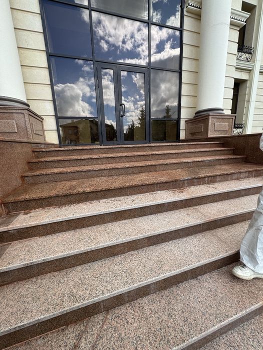 Ремонт входных групп крыльца и лестниц