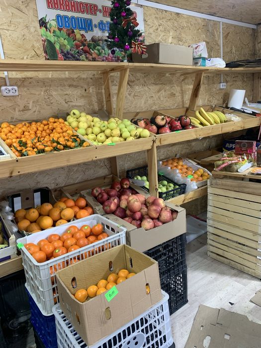 Продаеться овощной контейнер