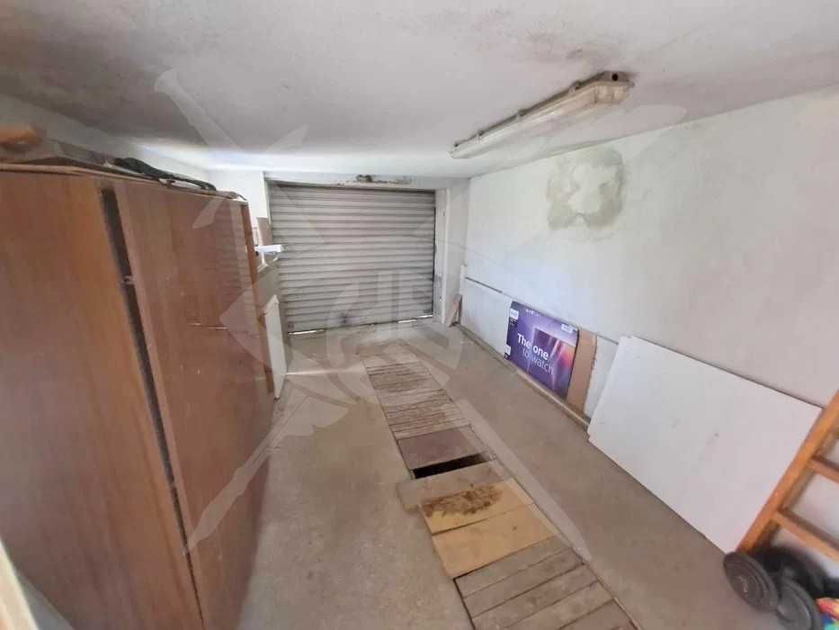 Етаж от къща в полите на Предбалкана! Град Баня 49479