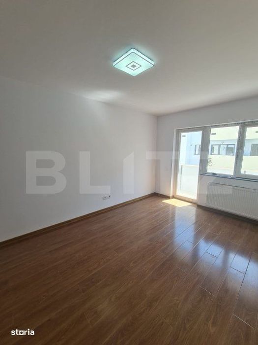 Apartament decomandat, finisaje noi, parcare subterana, zona Terra — fotografia 1