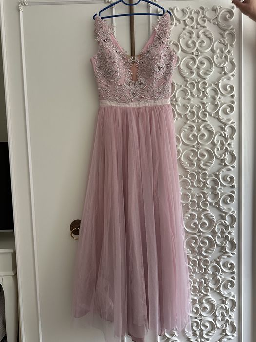 Розова официална рокля