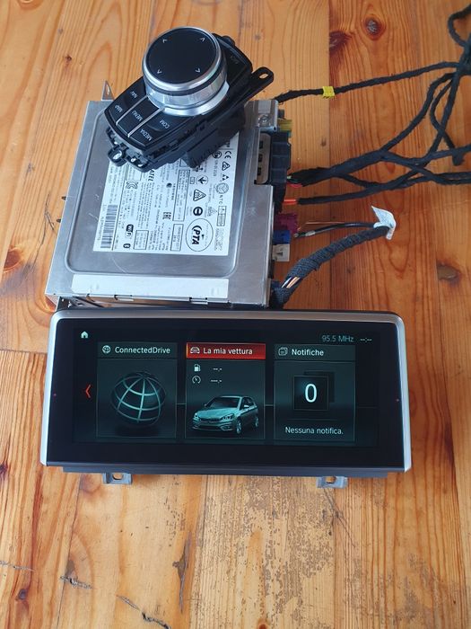 Kit Navigație Mare 8,8 NBT EVO Touch Apple CarPlay  Bmw  F45 F46