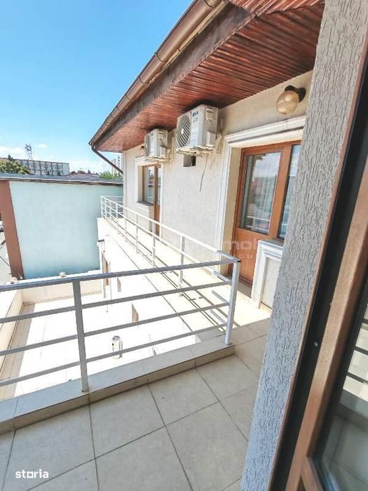Vanzare - Cladire Comerciala   -  Investitie - Unitate Hoteliera - 17