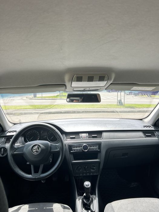 Skoda Rapid, an fabricație 2017, motor 1.4 TDI, cu 180.000 km.