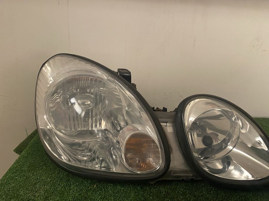 Фары на лексус и тойоту