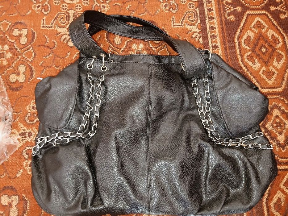 Дамска чанта