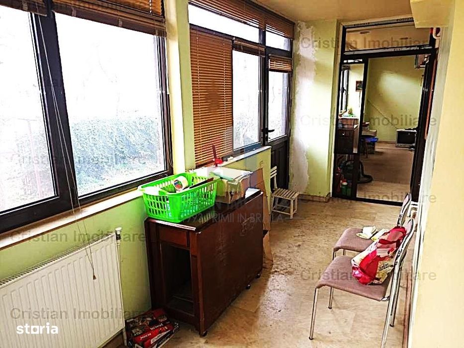 zona Spit.Judetean PARTER +Balcon 12m conf1 decomandat 3 cam 80 mp — fotografia 3