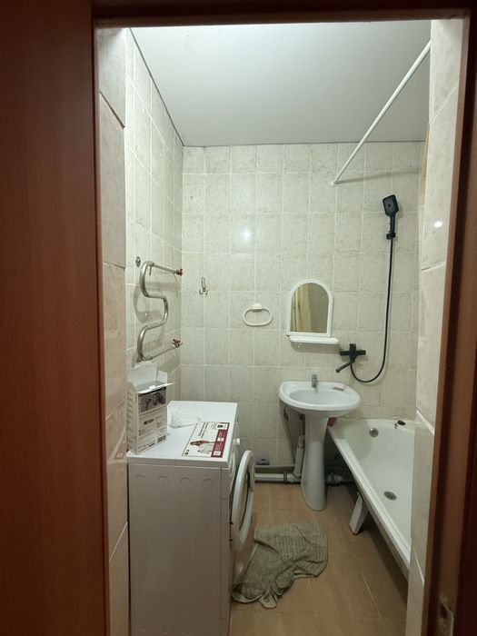 Продкм 3 комнатную полноценную квартиру