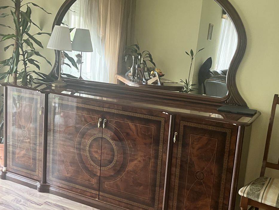 Продам мебель шкаф