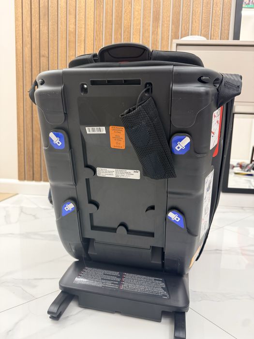 Продам автокресло