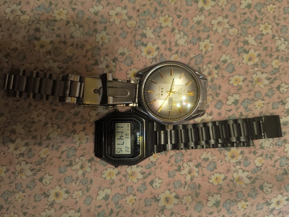 Soatlar sotiladi, Orient va Casio soatpari