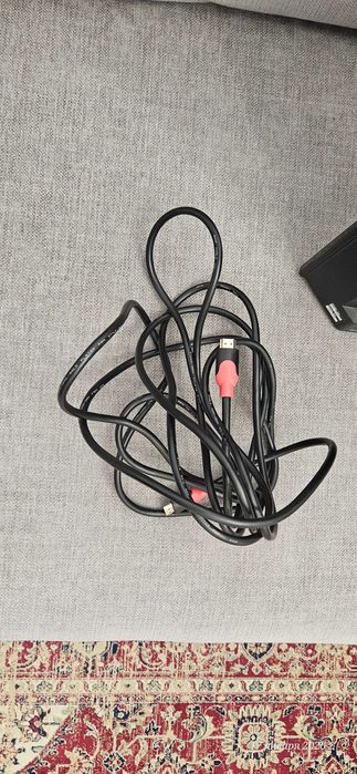 Sony Bravio с HDMI кабелью 5 м