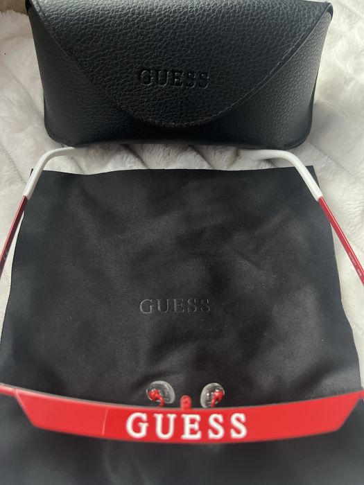Слънчеви очила guess
