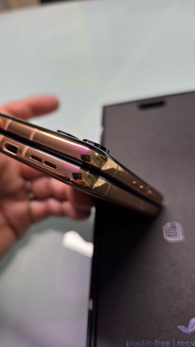 Vand Motorola razr 50 ultra Mocha Mousse