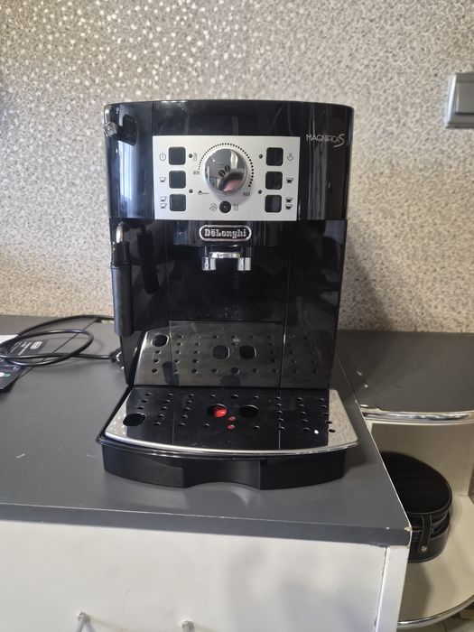 Кафе автомат DeLonghi