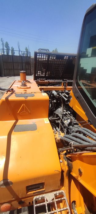 Ekskavator XINIU XN90lx