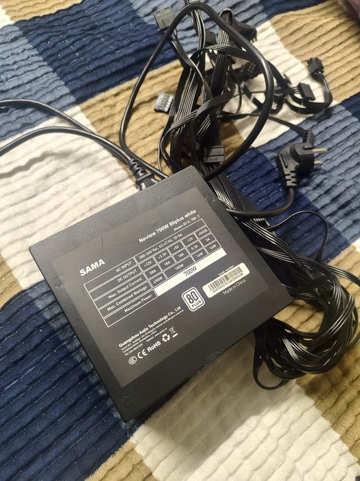 Продам блок питания на ПК 700w