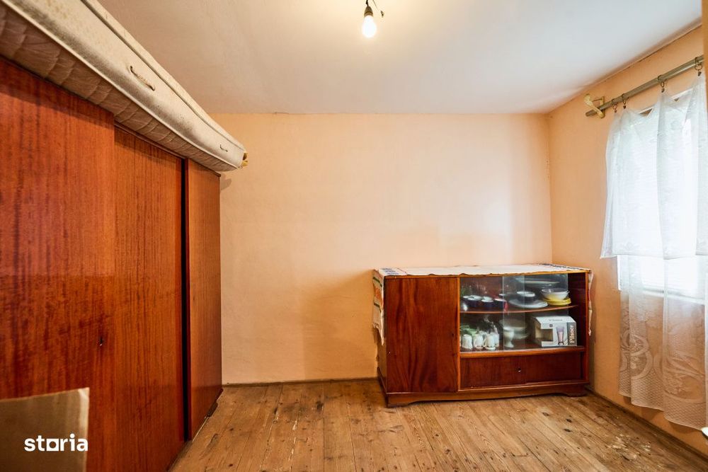 Casa  la munte cu teren generos in Com. Nucsoara, loc. Slatina jud. A