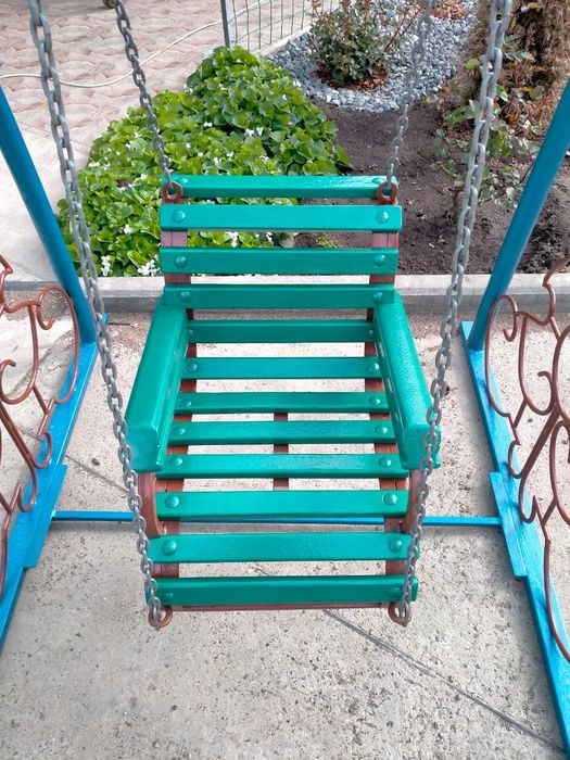 Продам детские качели