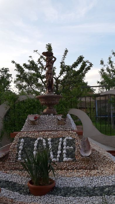 Fantana arteziana F22,fantani arteziene din beton,fantana arteziana