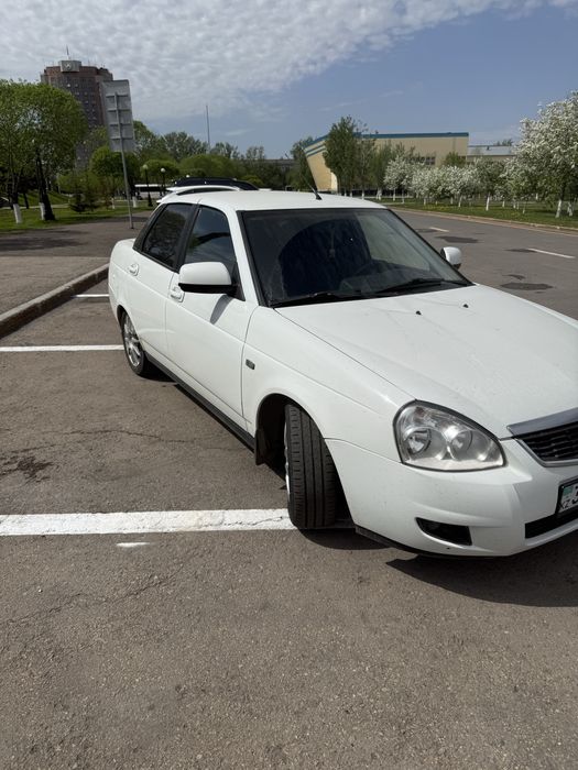 Продам Ладу Приору 2
