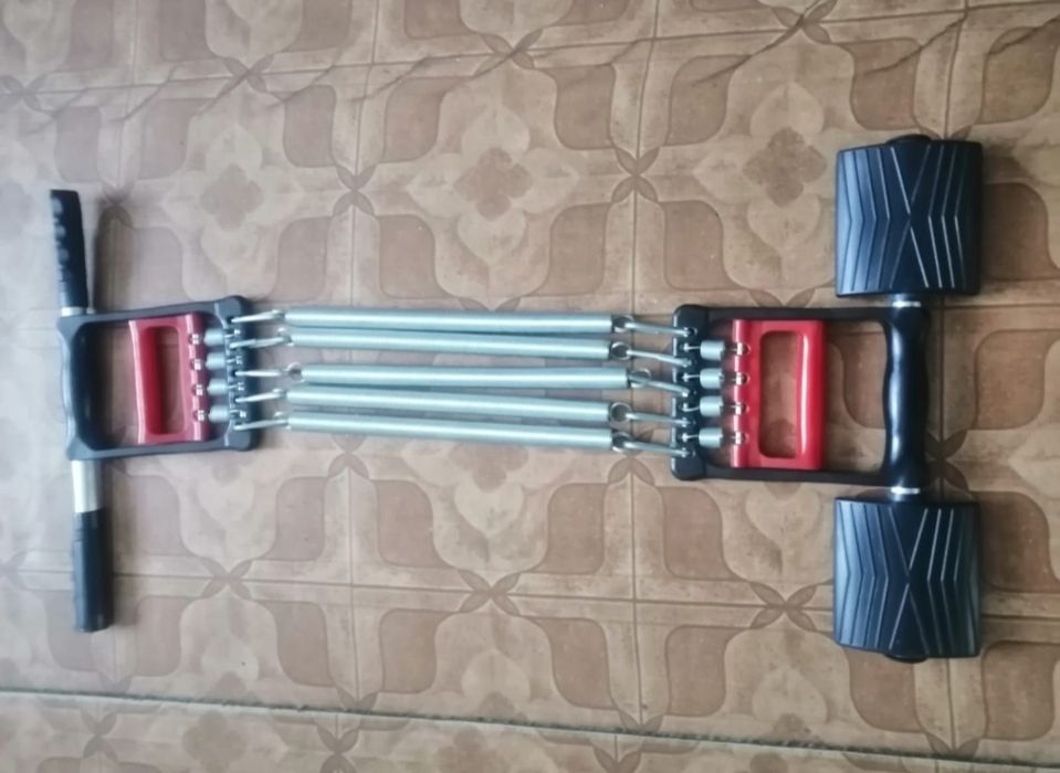 Продаю Эспандер тренажерный