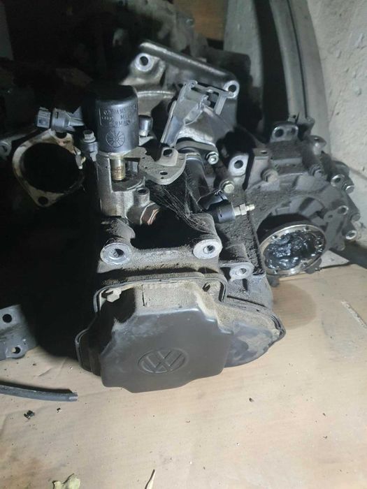 Скоростна кутия - пет степенна ГОЛФ 4